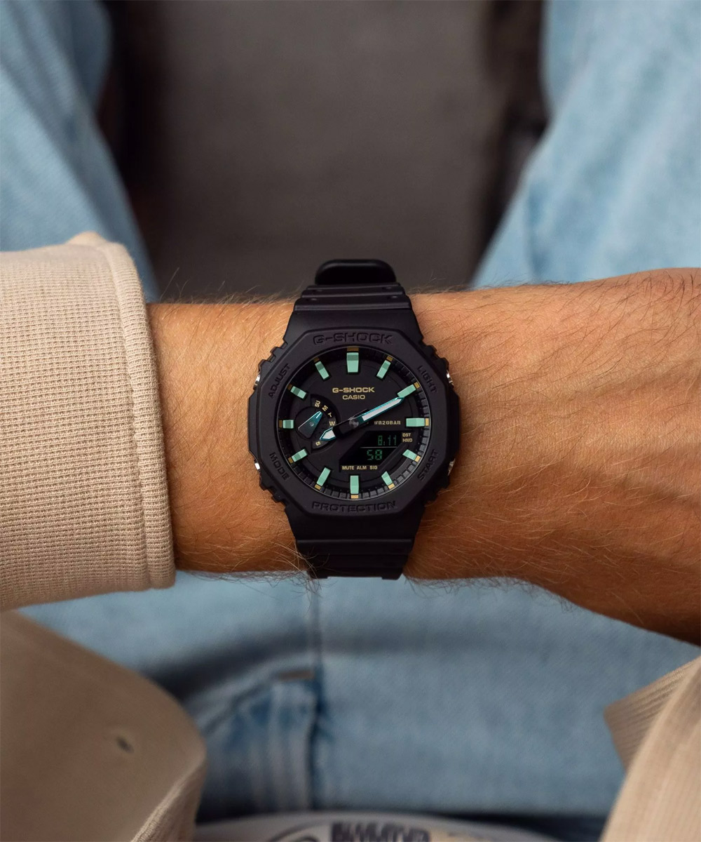 G-SHOCK GA-2100RC-1A