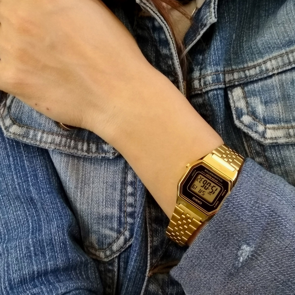 G-SHOCK LA680WGA-1E