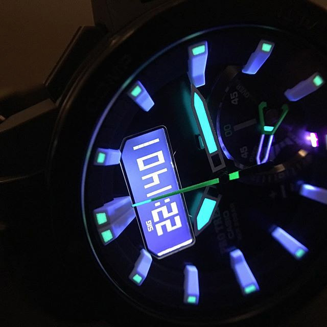 Casio Pro Trek PRW-7000-8E
