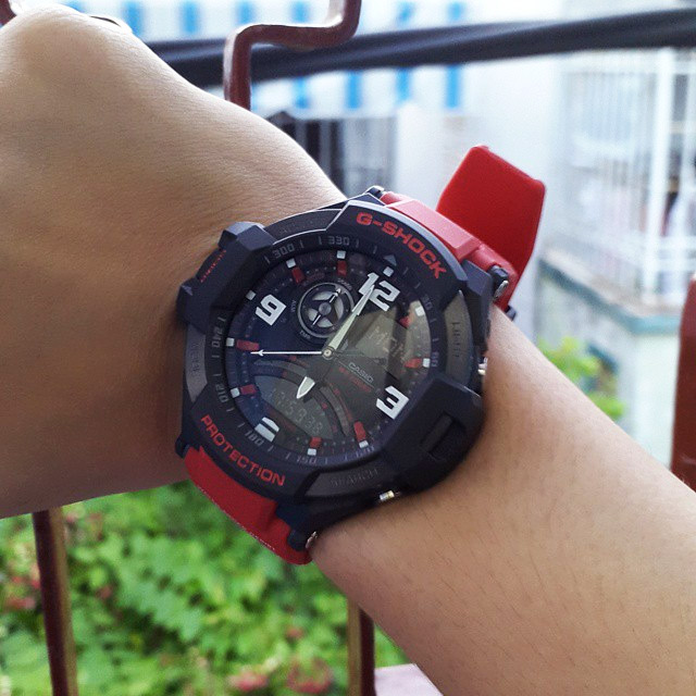 G-SHOCK GA-1000-4B
