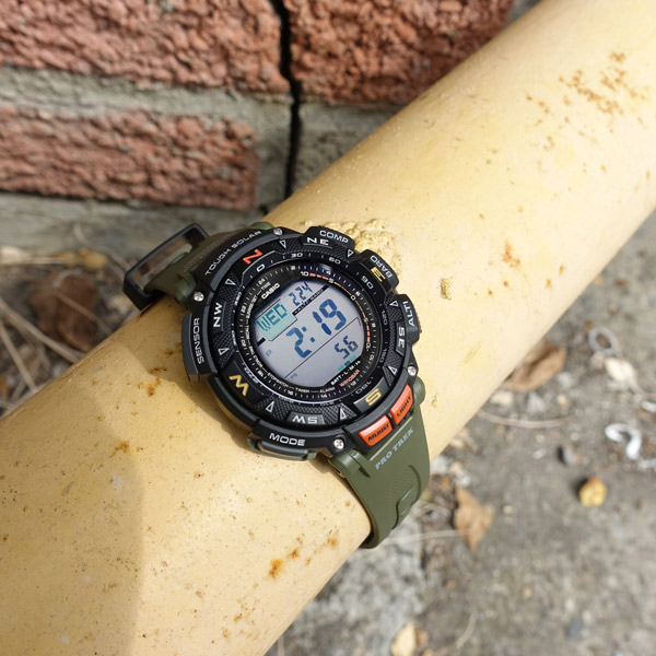 Casio Pro Trek PRG-240-3E
