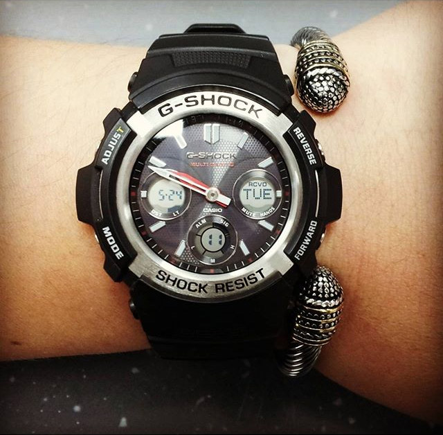 G-SHOCK AWG-M100-1A