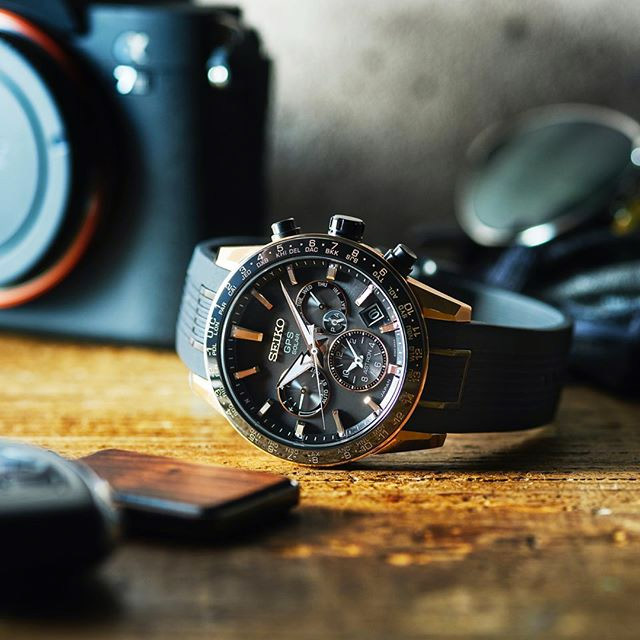 Японские часы Seiko SSH006J1