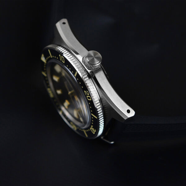 Японские часы Seiko SPB147J1