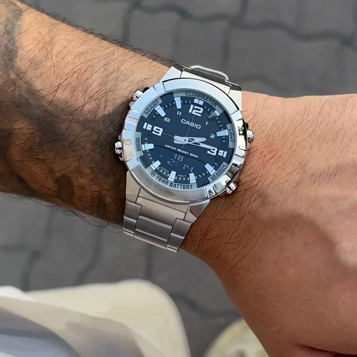G-SHOCK AMW-870D-1A