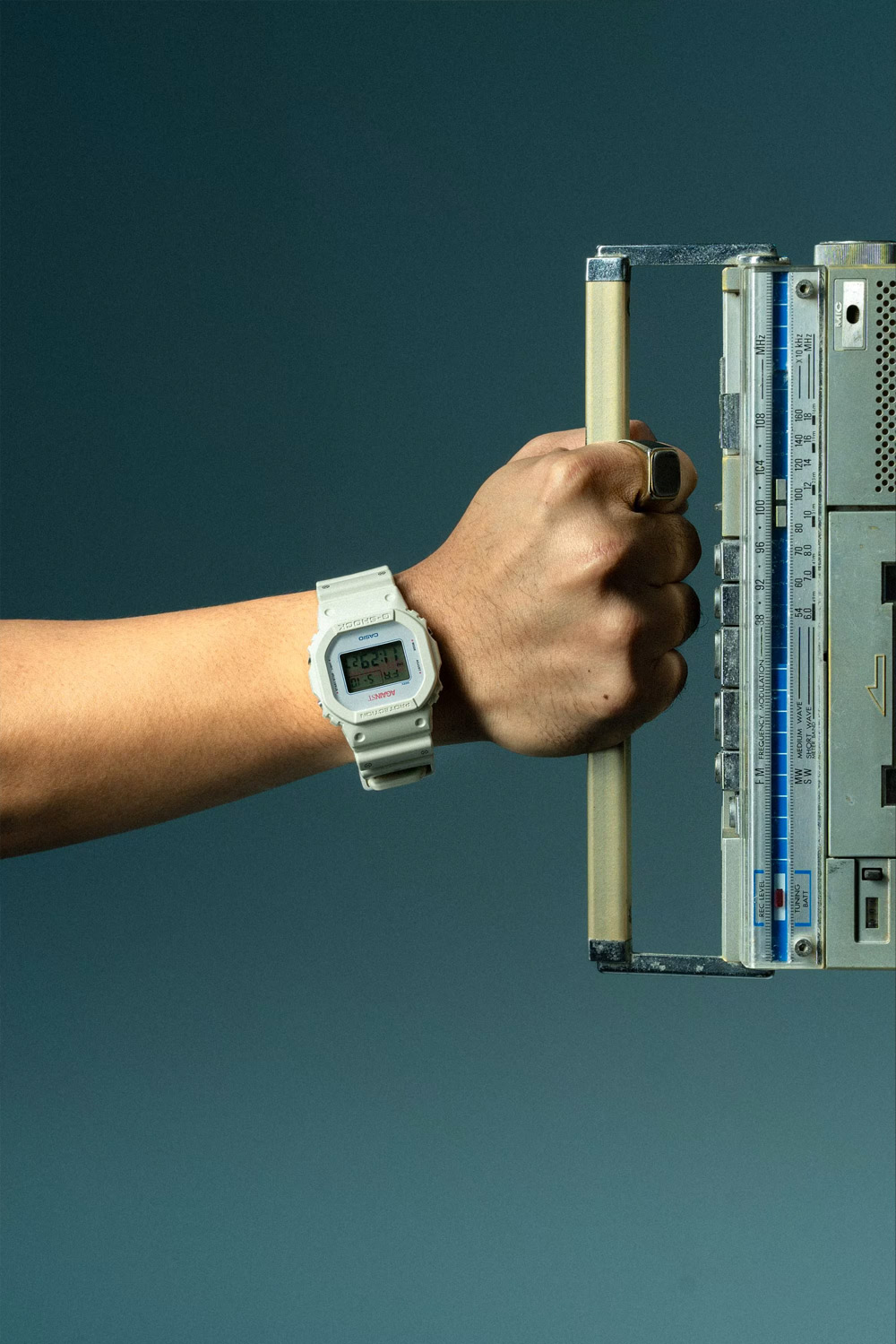 G-SHOCK DW-5600AL24-7E