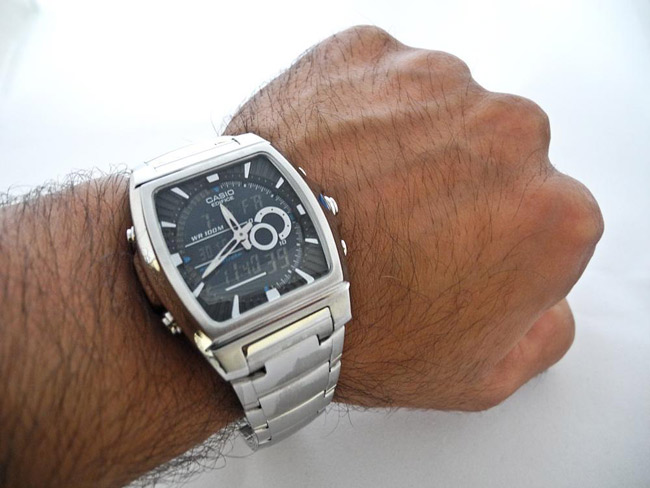 Casio Edifice EFA-120D-1A