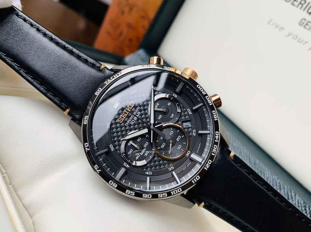 Японские часы Seiko SSB361P1