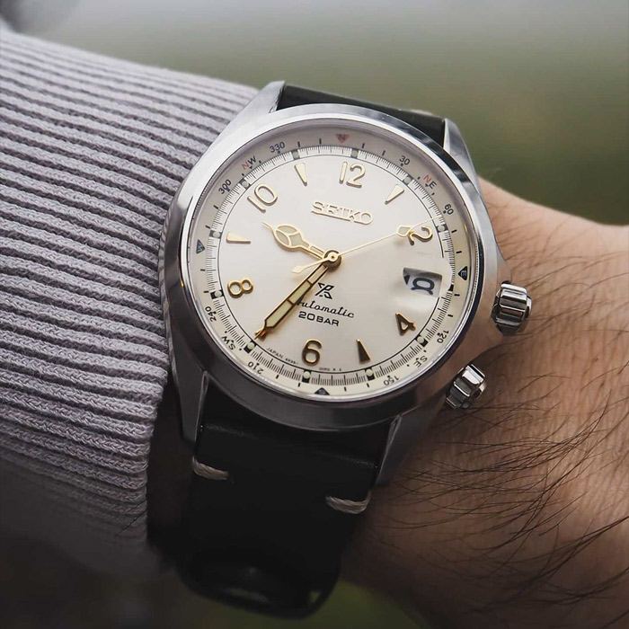 Японские часы Seiko SPB123J1