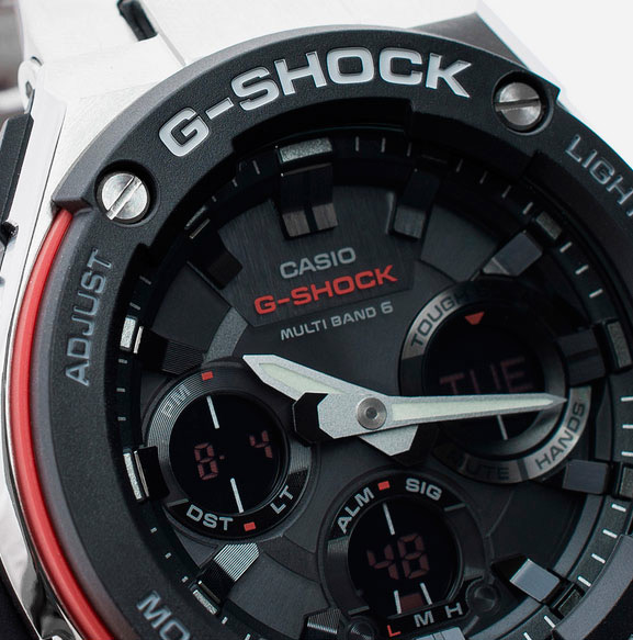G-SHOCK GST-W100D-1A4