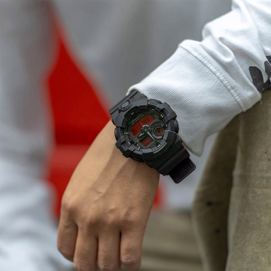 G-SHOCK GA-700BBR-1A