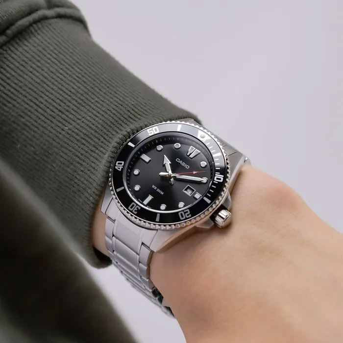 G-SHOCK MDV-107D-1A1