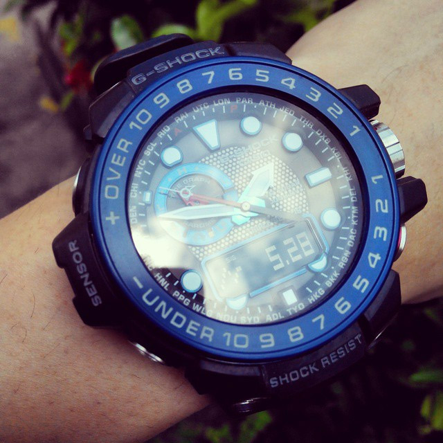 G-SHOCK GWN-1000B-1B