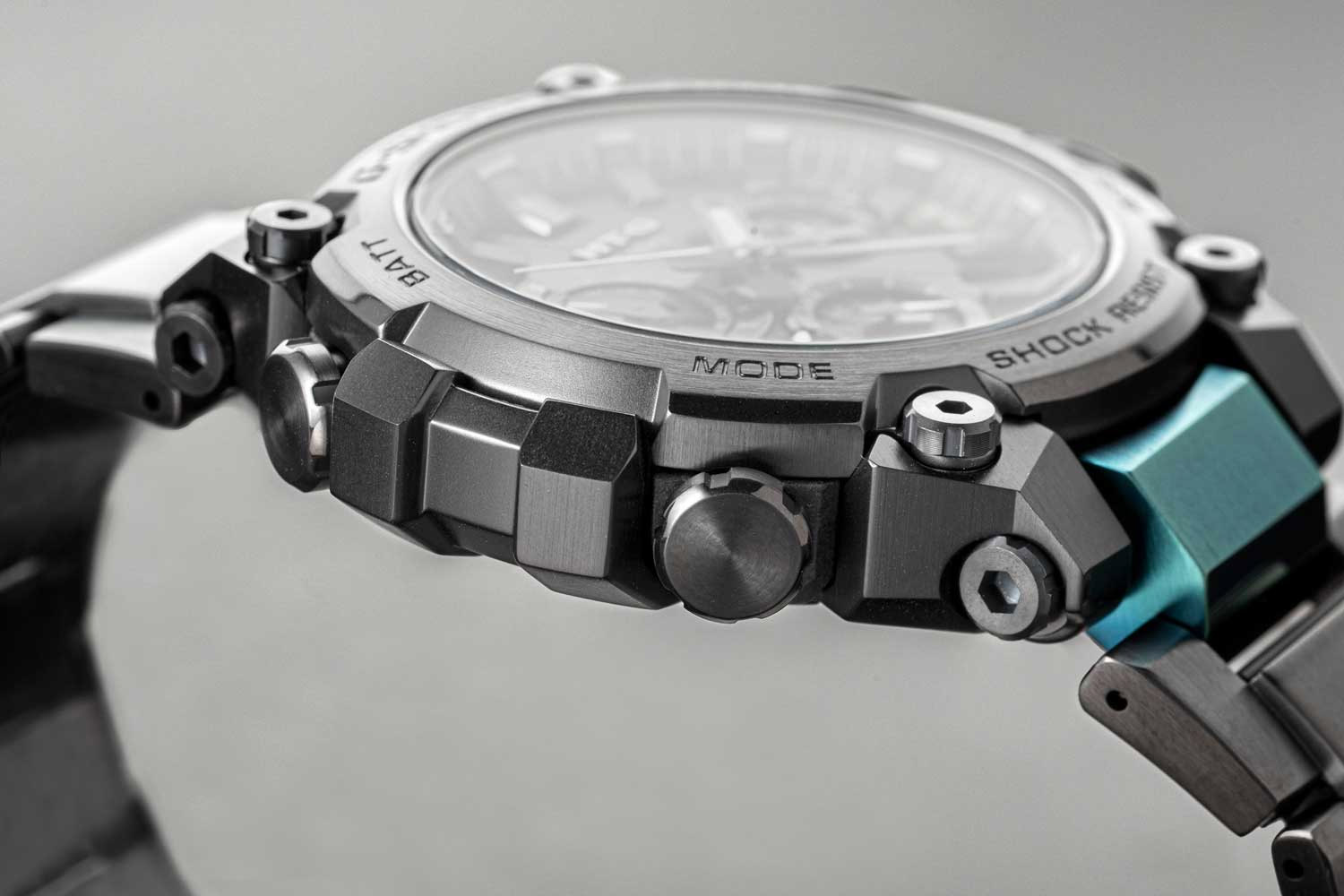 G-SHOCK MTG-B3000BD-1A2