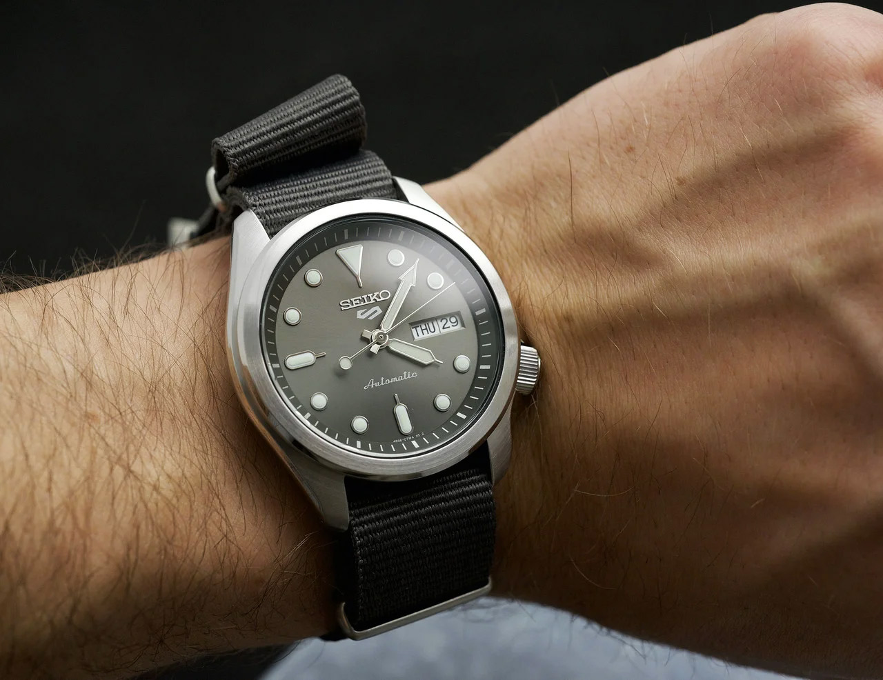 Японские часы Seiko SRPE61K1