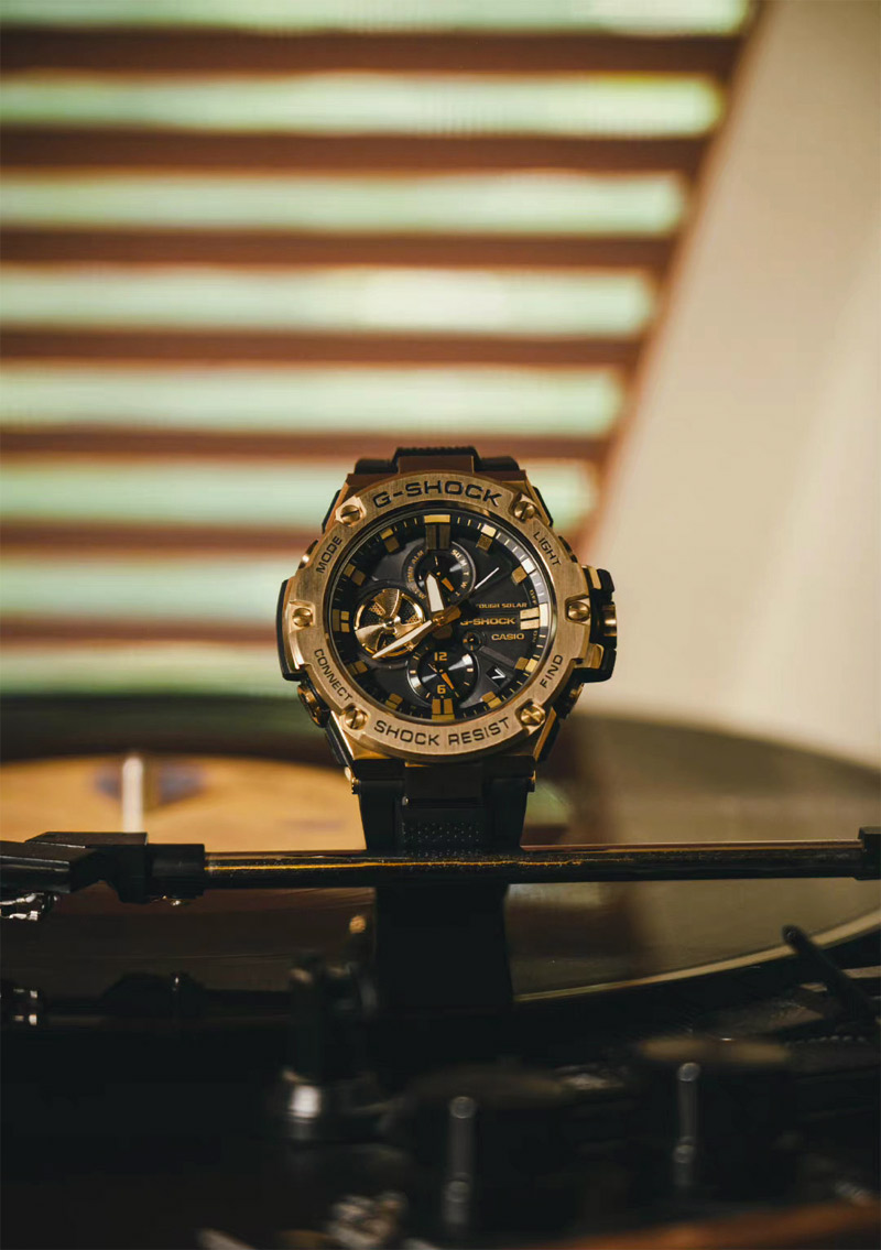 G-SHOCK GST-B100GB-1A9