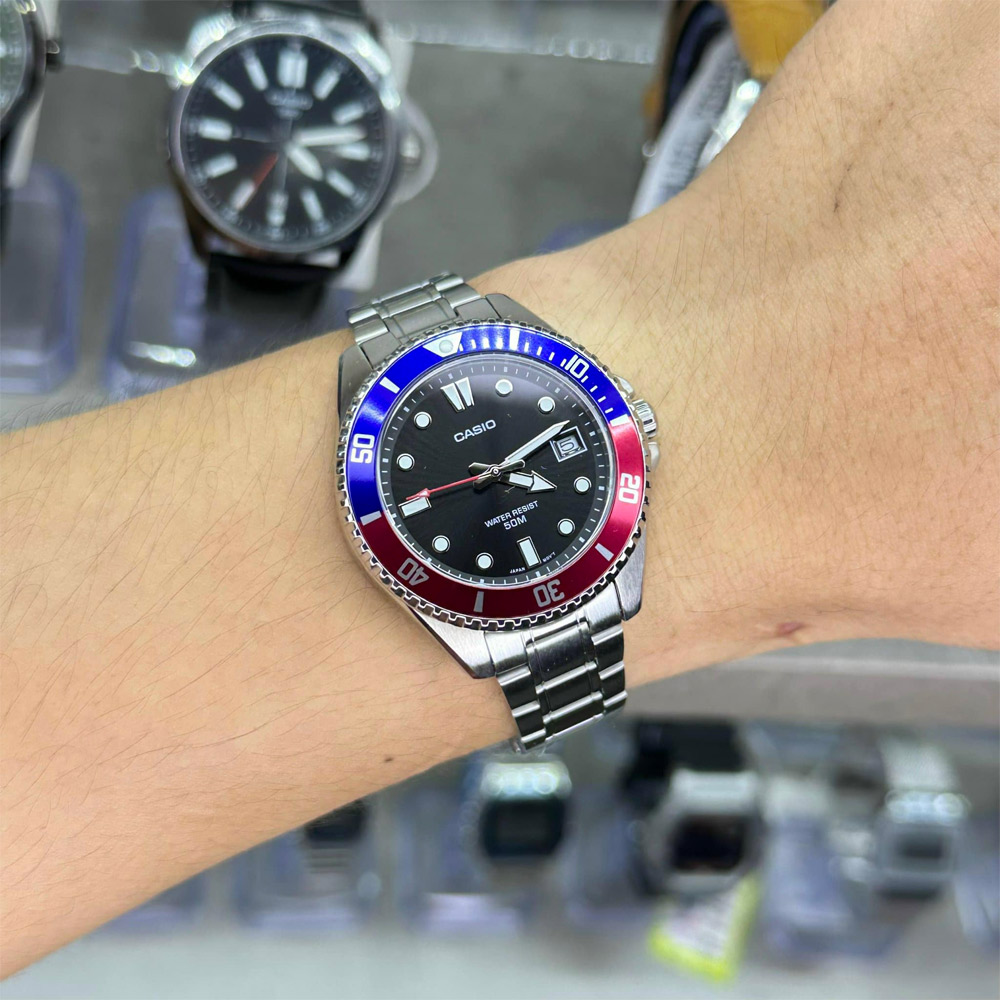 G-SHOCK MDV-10D-1A3