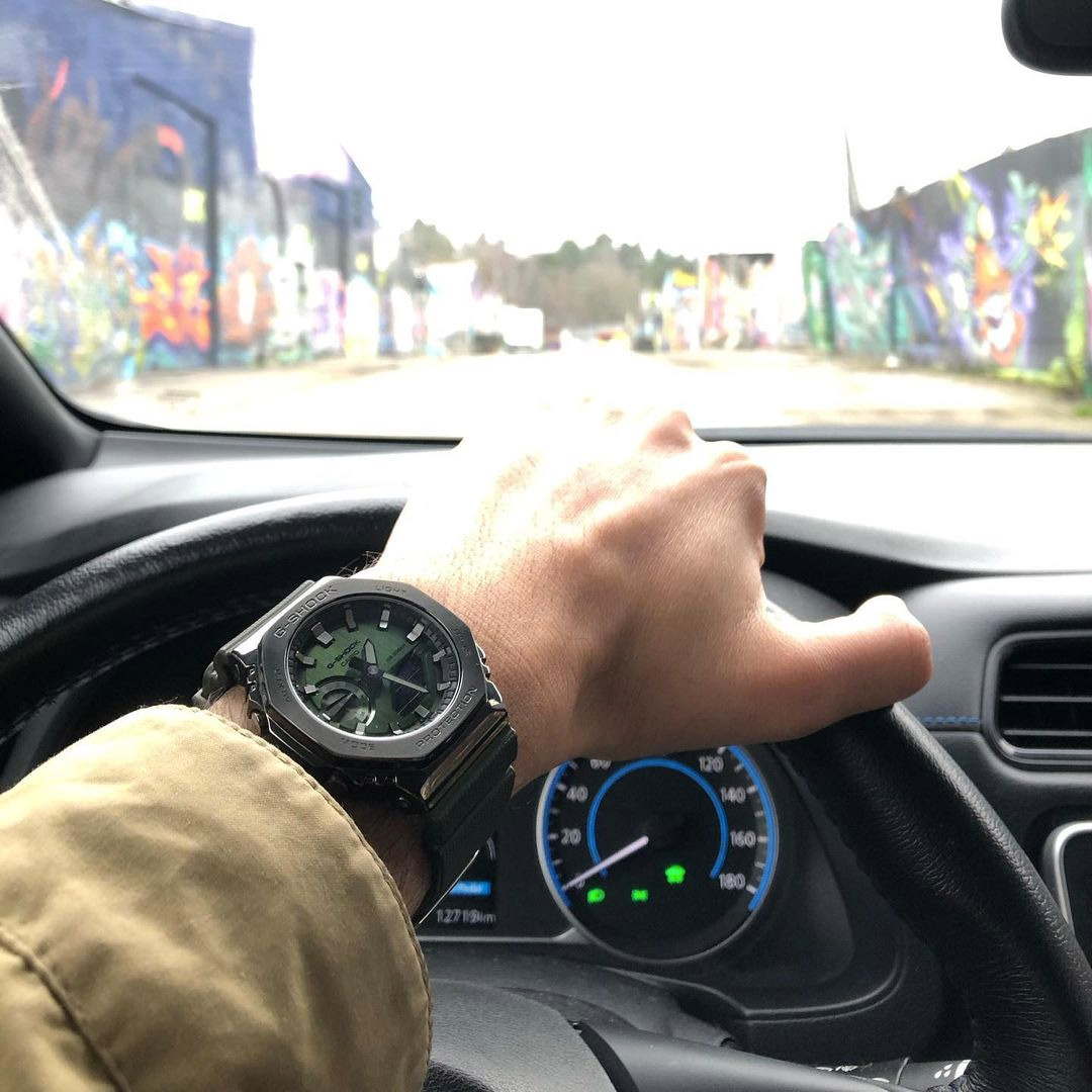 G-SHOCK GM-2100B-3A