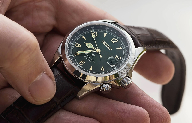 Японские часы Seiko SPB121J1
