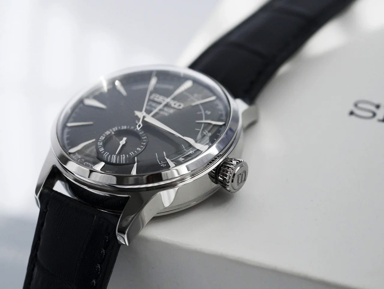 Японские часы Seiko SSA345J1