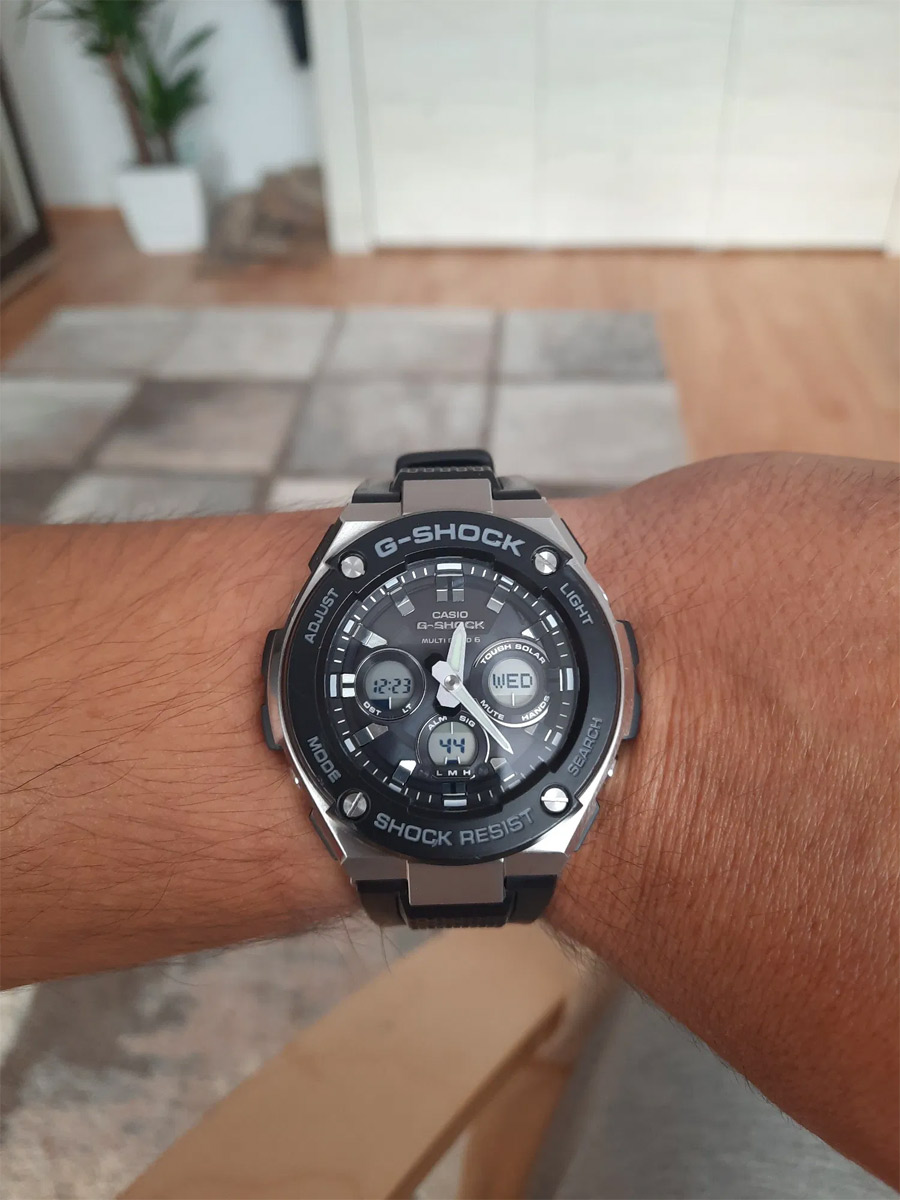 G-SHOCK GST-W300-1A
