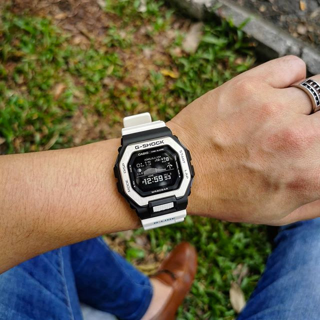 G-SHOCK GBX-100-7E