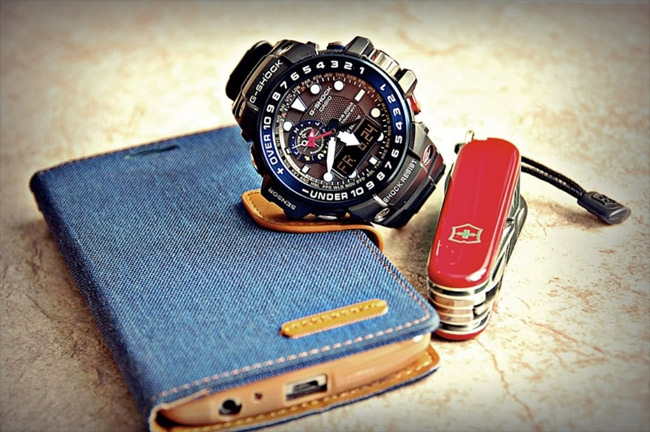 G-SHOCK GWN-1000B-1B