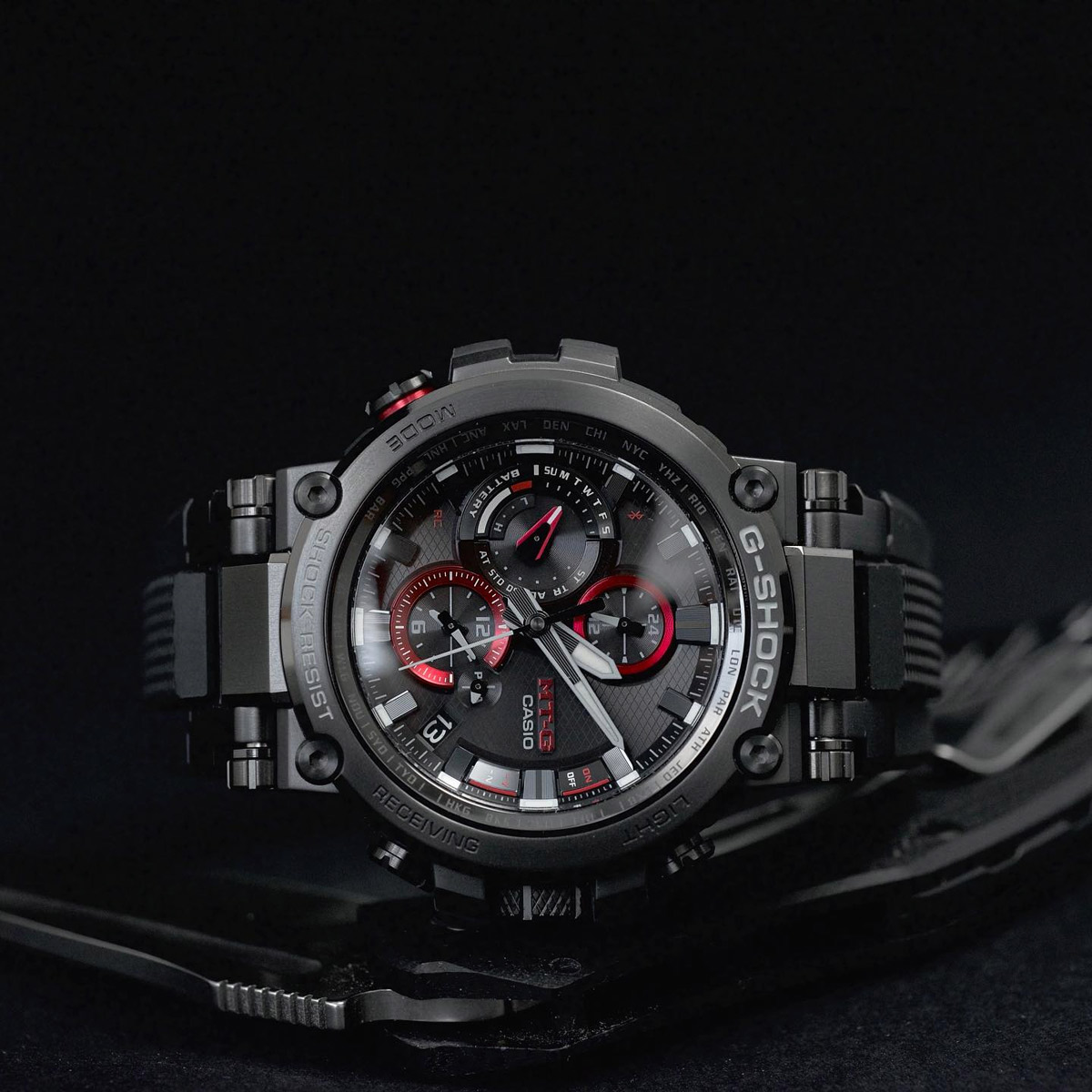 G-SHOCK MTG-B1000B-1A