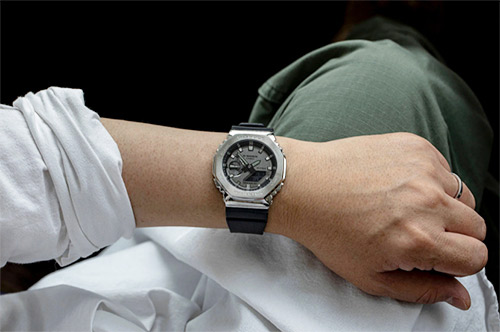 G-SHOCK GM-2100-1A