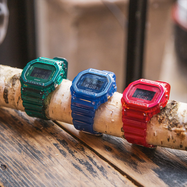 G-SHOCK DW-5600SB-4E