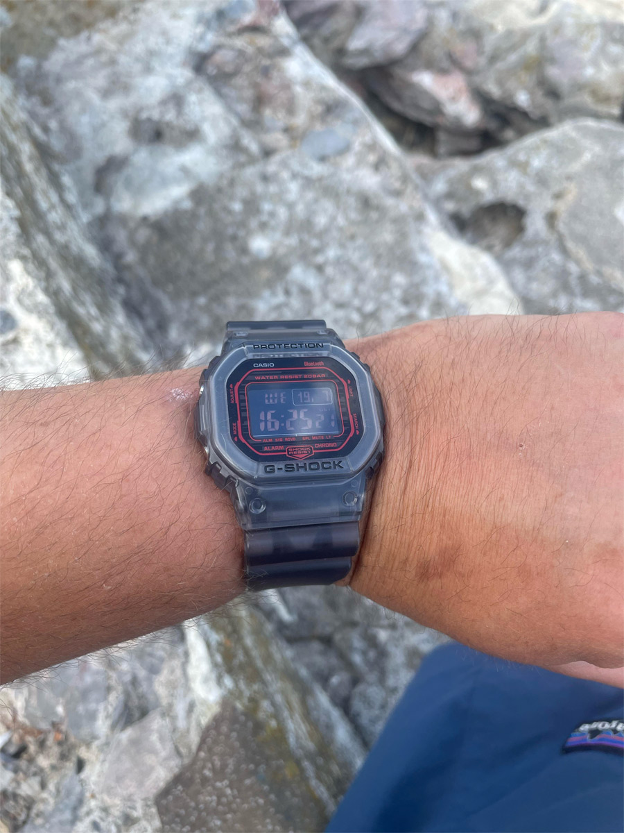 G-SHOCK DW-B5600G-1E