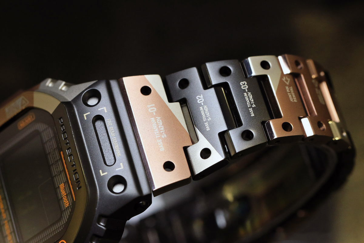 G-SHOCK GMW-B5000TVB-1E