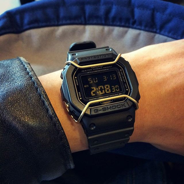 G-SHOCK DW-5600P-1E