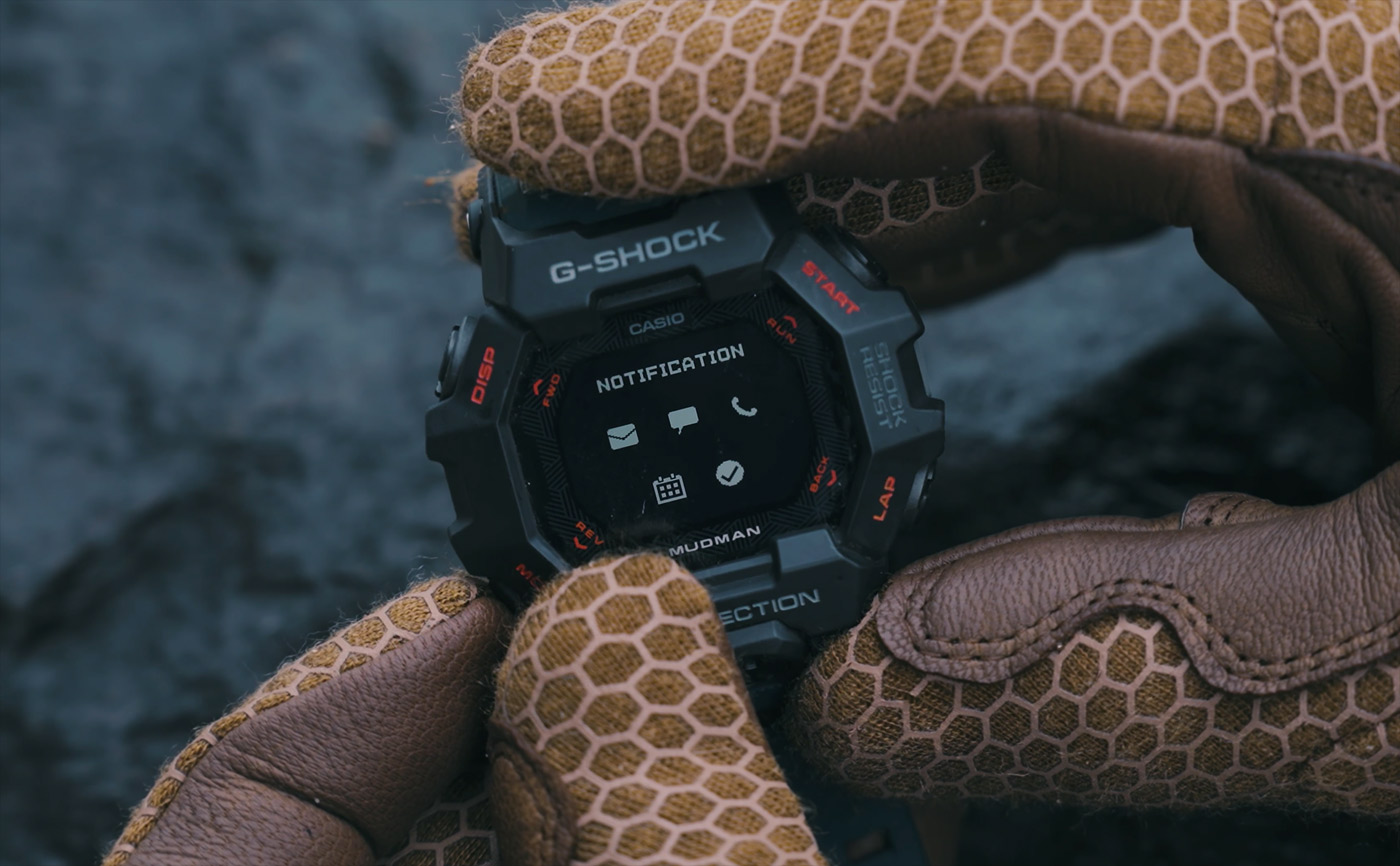 G-SHOCK GDG-B100-1E