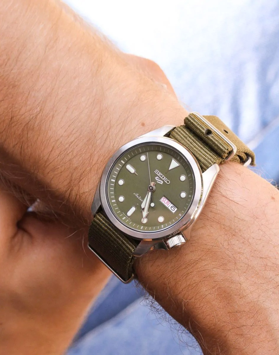 Японские часы Seiko SRPE65K1