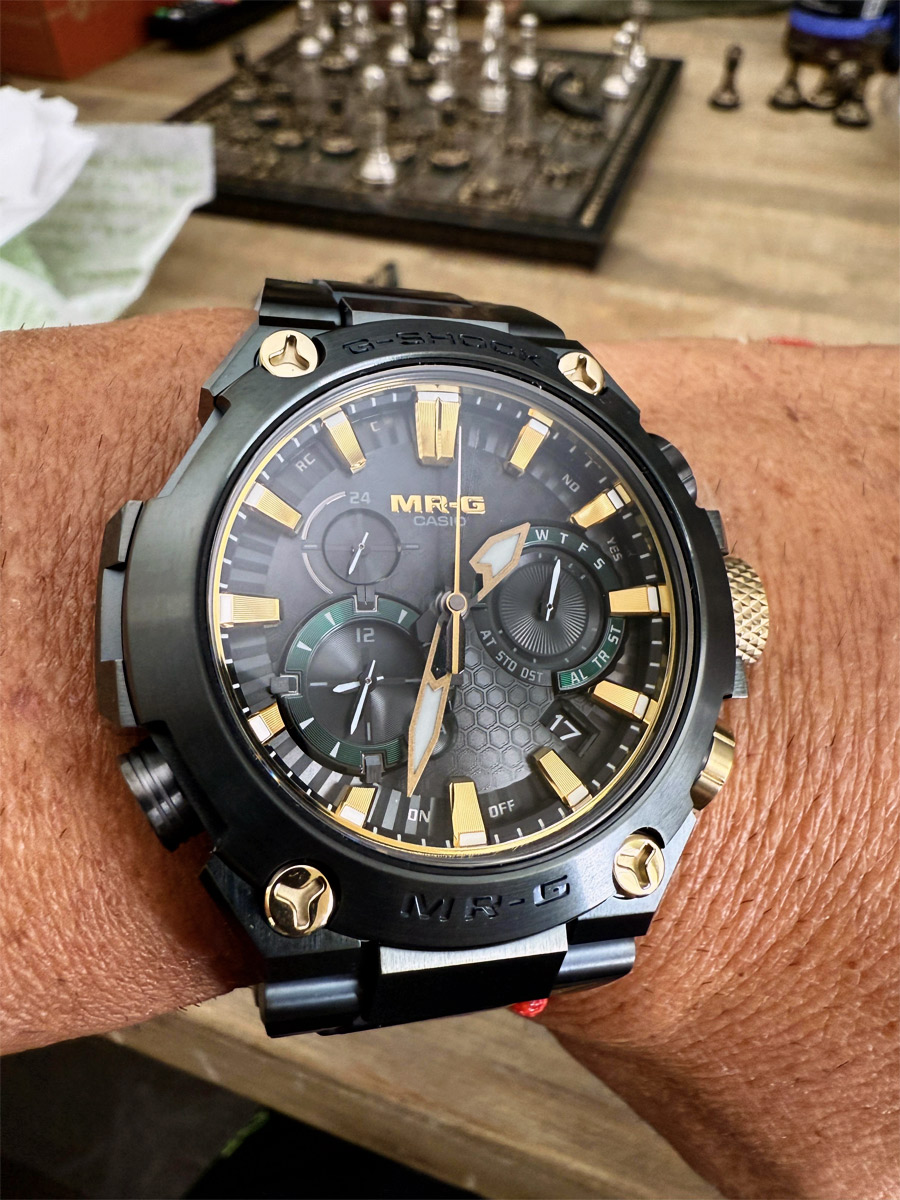 G-SHOCK MRG-B2000BG-3A