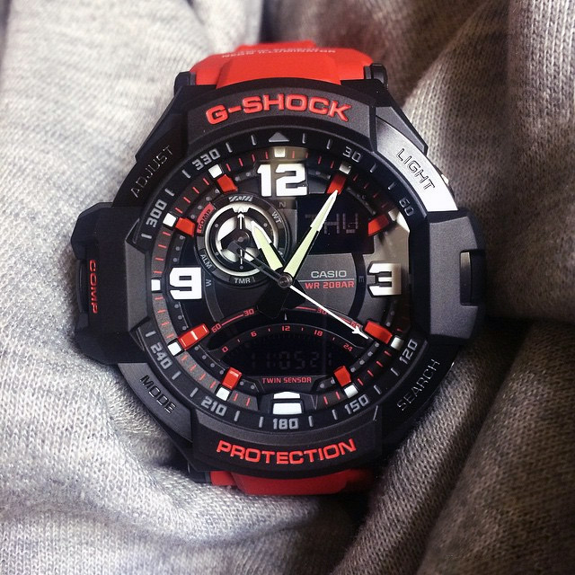 G-SHOCK GA-1000-4B
