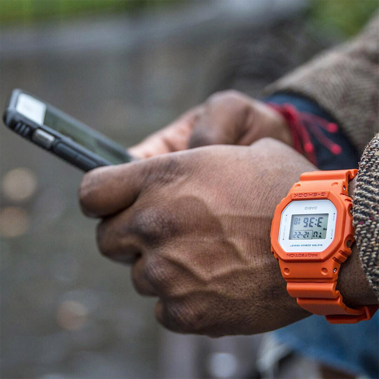 G-SHOCK DW-5600M-4E