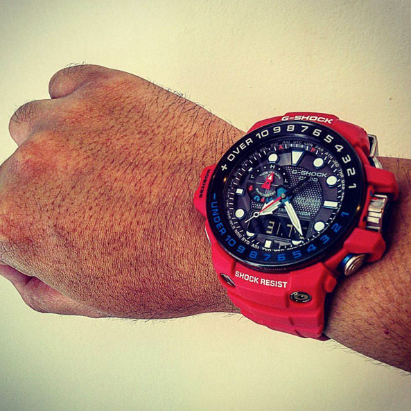 G-SHOCK GWN-1000RD-4A