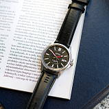 G-SHOCK MTP-E700L-1E