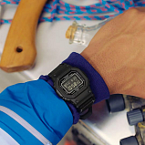 G-SHOCK DW-5600MNC-1E