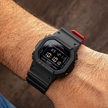 G-SHOCK DW-5600HR-1E
