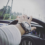 G-SHOCK MTG-G1000D-1A2