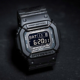 G-SHOCK DW-D5600P-1E