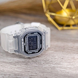 G-SHOCK DW-B5600G-7E
