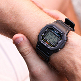 G-SHOCK DW-5600E-1V