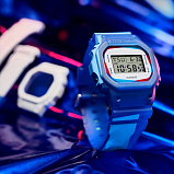 G-SHOCK DWE-5600PR-2E