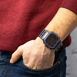 G-SHOCK DW-B5600G-1E