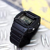 G-SHOCK DW-5600NH-1E
