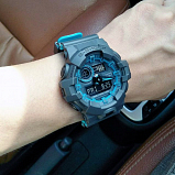 G-SHOCK GA-700SE-1A2